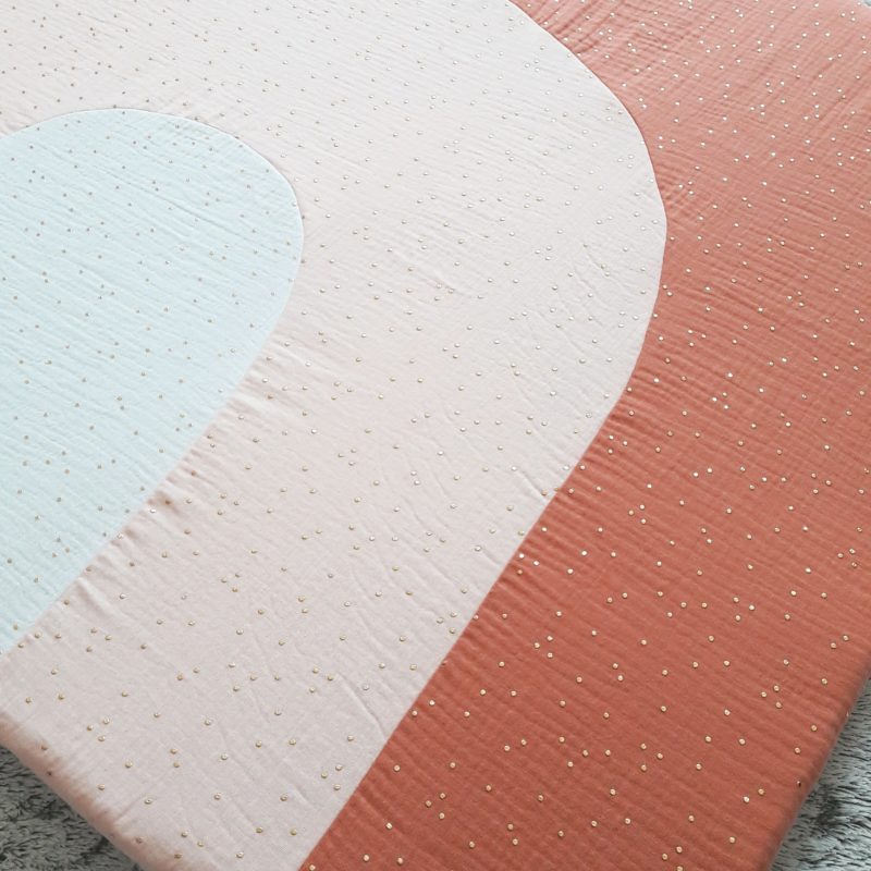 Tapis de jeu arc-en-ciel – Image 2